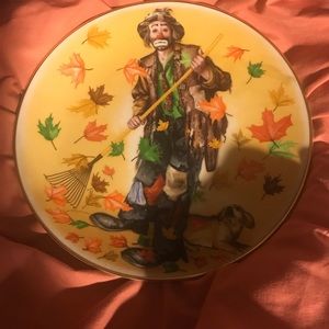 Emmet Kelley decorative plate.